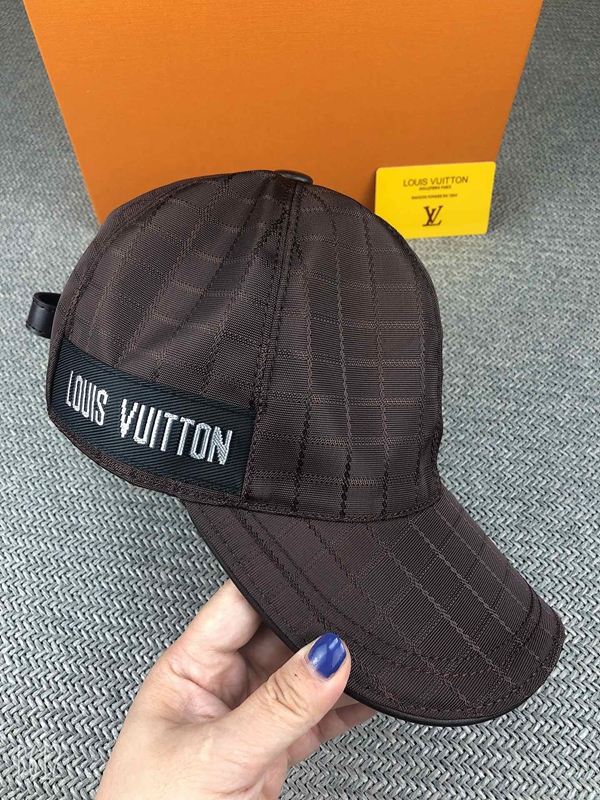 ブランド帽子側面デザイン